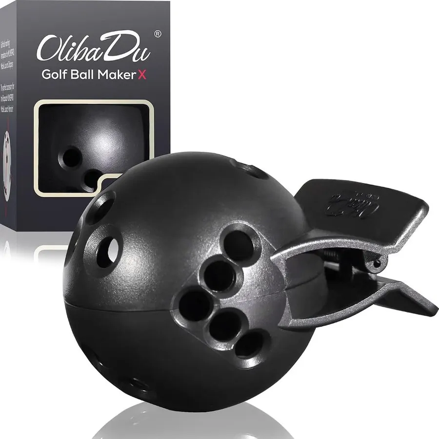 Golf ball marking template used to draw the alignment dots the MLM2PRO reads